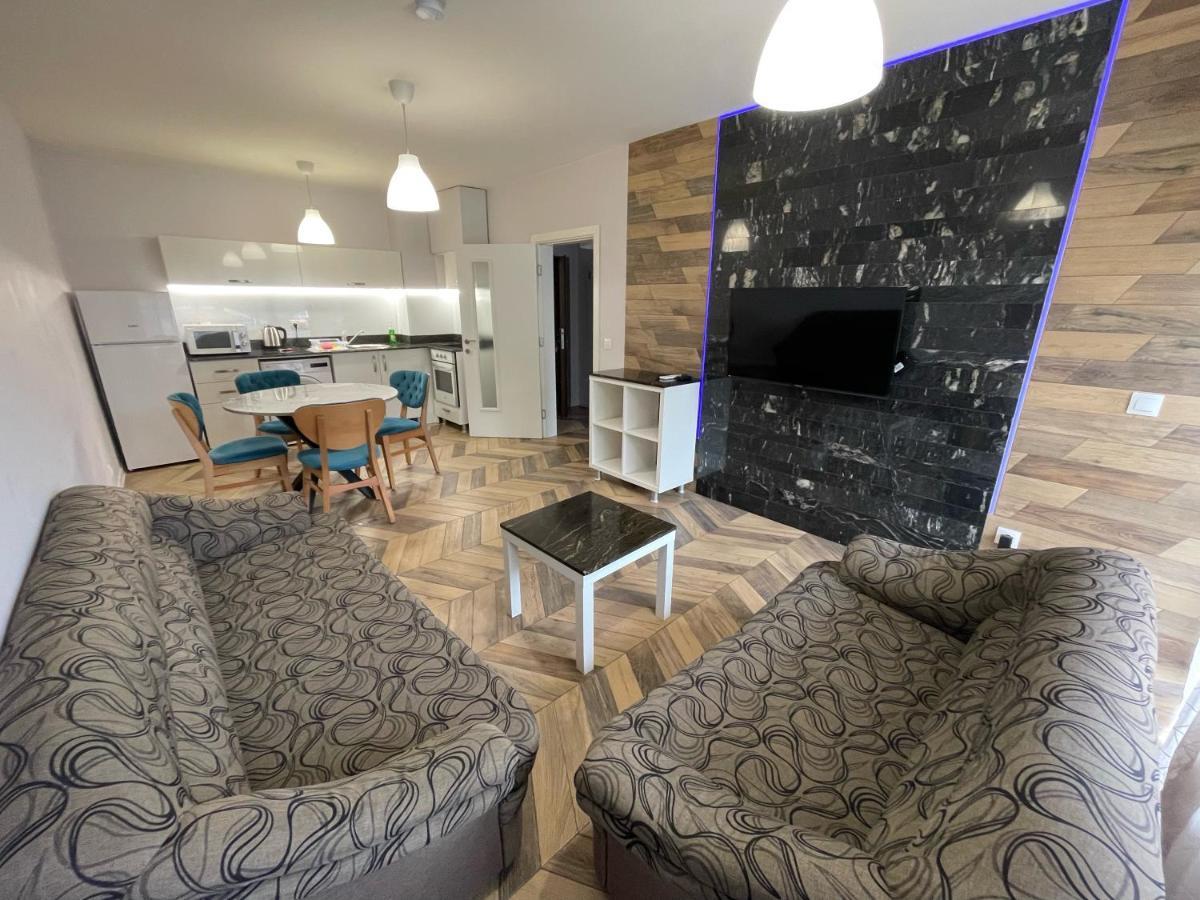 Sunny Apartment In Studentski Grad, Behind Unss София Екстериор снимка