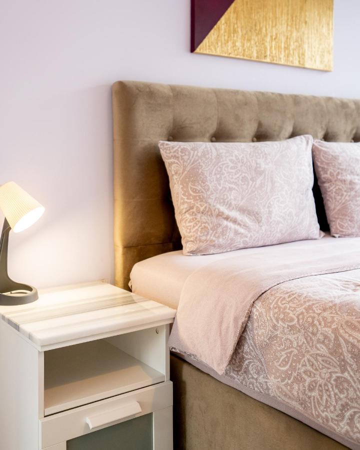 Sunny Apartment In Studentski Grad, Behind Unss София Екстериор снимка