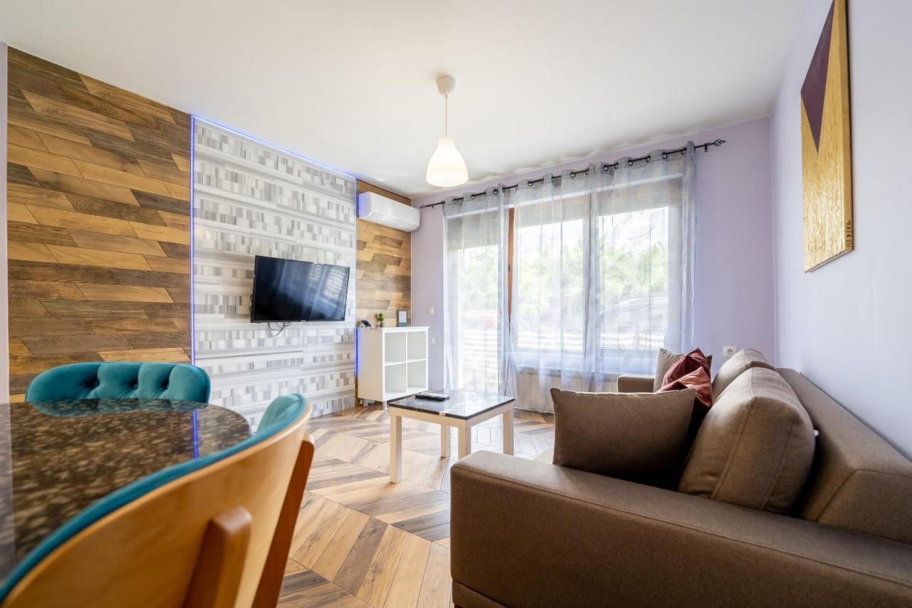Sunny Apartment In Studentski Grad, Behind Unss София Екстериор снимка