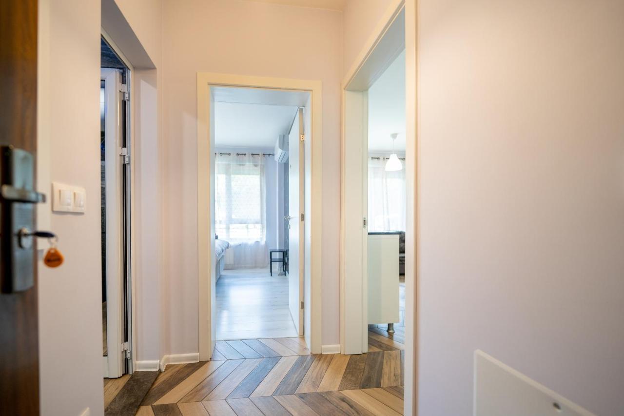 Sunny Apartment In Studentski Grad, Behind Unss София Екстериор снимка