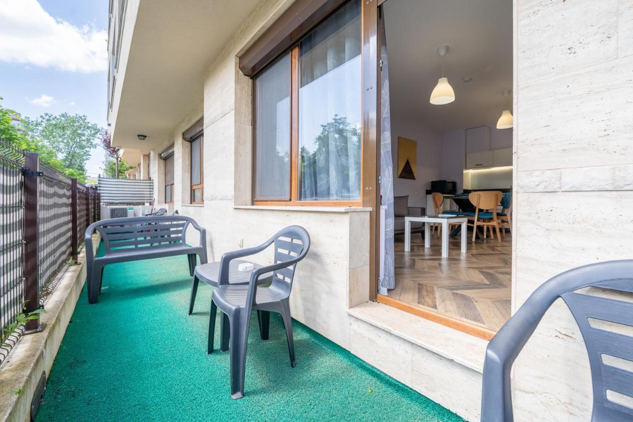 Sunny Apartment In Studentski Grad, Behind Unss София Екстериор снимка