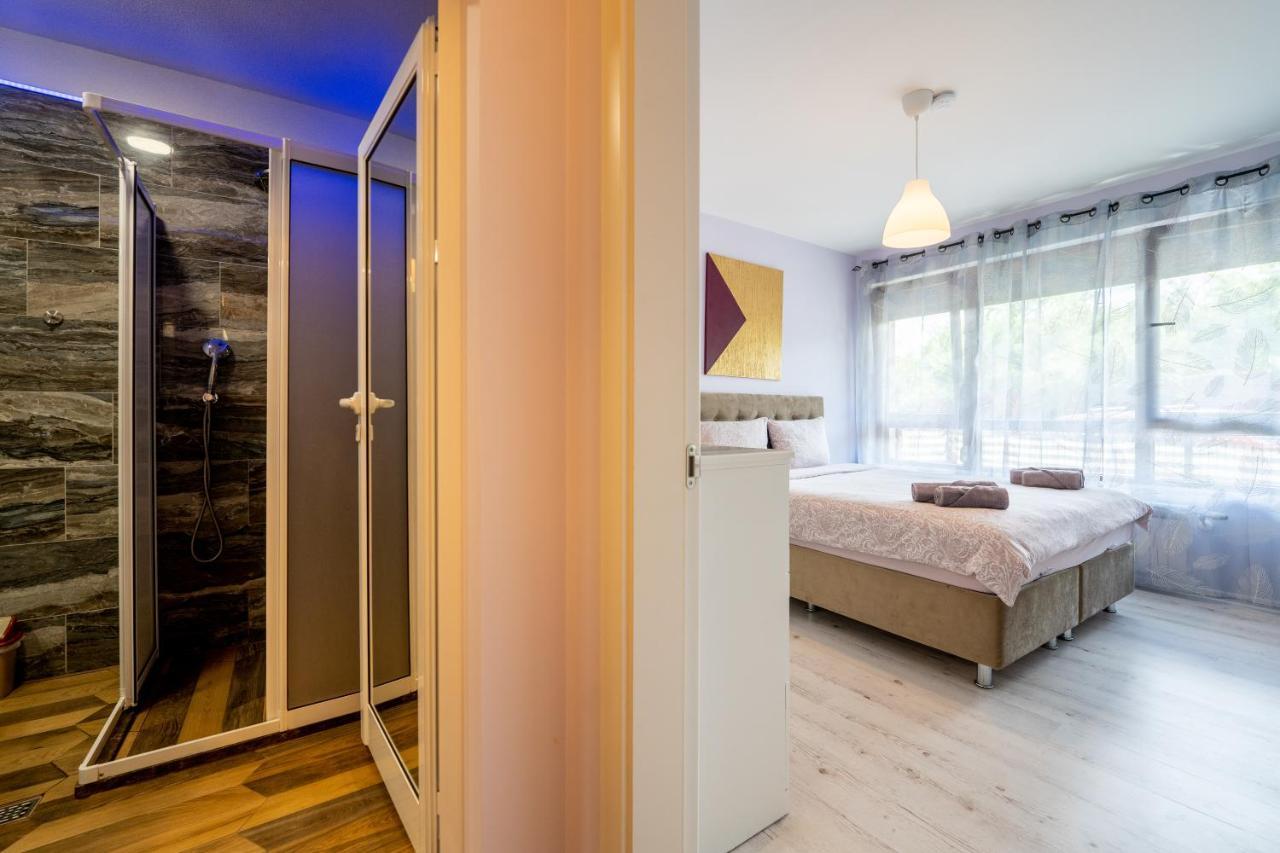 Sunny Apartment In Studentski Grad, Behind Unss София Екстериор снимка