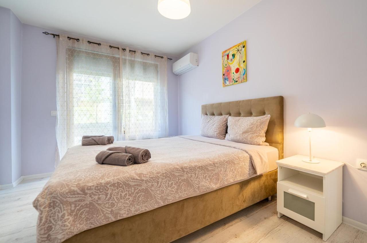 Sunny Apartment In Studentski Grad, Behind Unss София Екстериор снимка