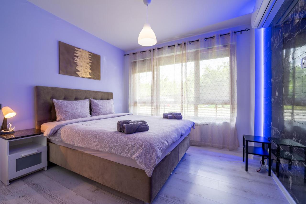 Sunny Apartment In Studentski Grad, Behind Unss София Екстериор снимка